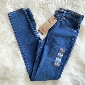 Levi’s 721 High Rise Skinny Denim Jeans